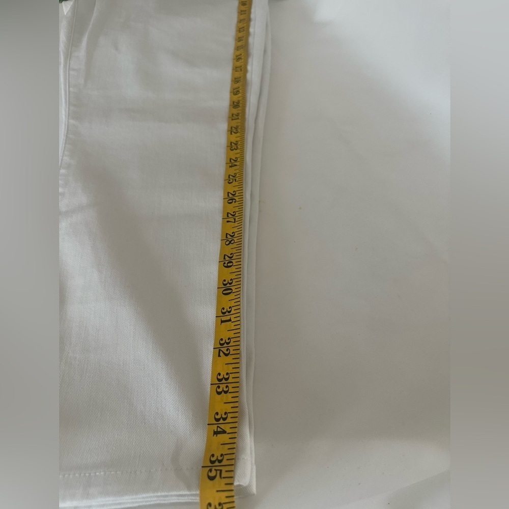 Ralph Lauren Classic White Jeans - Picture 12 of 12